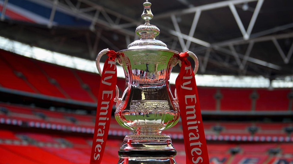 Erleben Sie das mit Spannung erwartete FA Cup Finale mit Faltin Travel live.